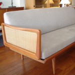 DAYBED - teak & cane