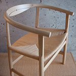 ARM CHAIR 201 - Hans. J. Wegner